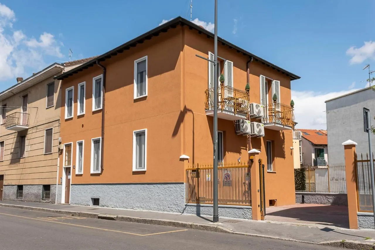 Leader Apartment 3 - Monzino - Hockey Msg Arena - Linate - Milan